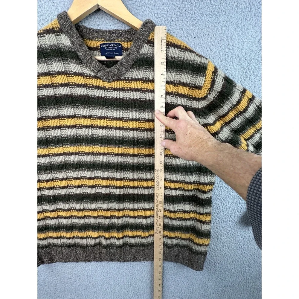 VTG American Eagle Outfitters Lambswool Sweater Men Large Yellow Brown Striped